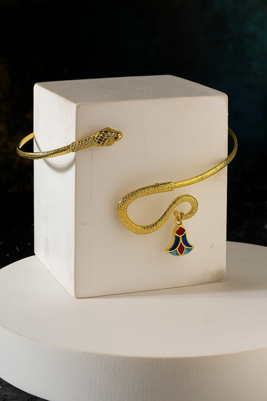 Snake shape choker gold plated