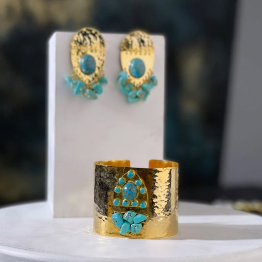 Brass Bracelet Plated in Gold with Treated Turquoise