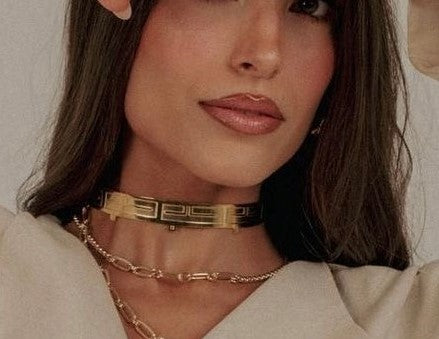 choker حب