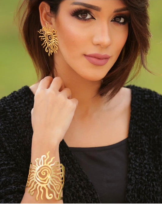 Elegant Sun Shape Bangles