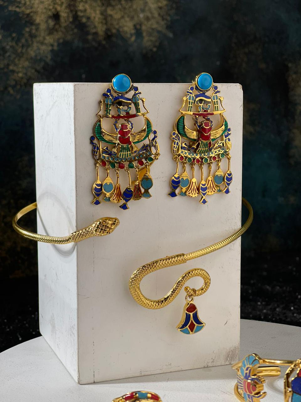 A scarab Pharaonic style earrings